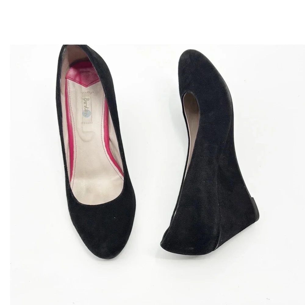 Boden Black Suede Leather Wedge Heels Pumps Classic Comfortable Shoes size 38 7
